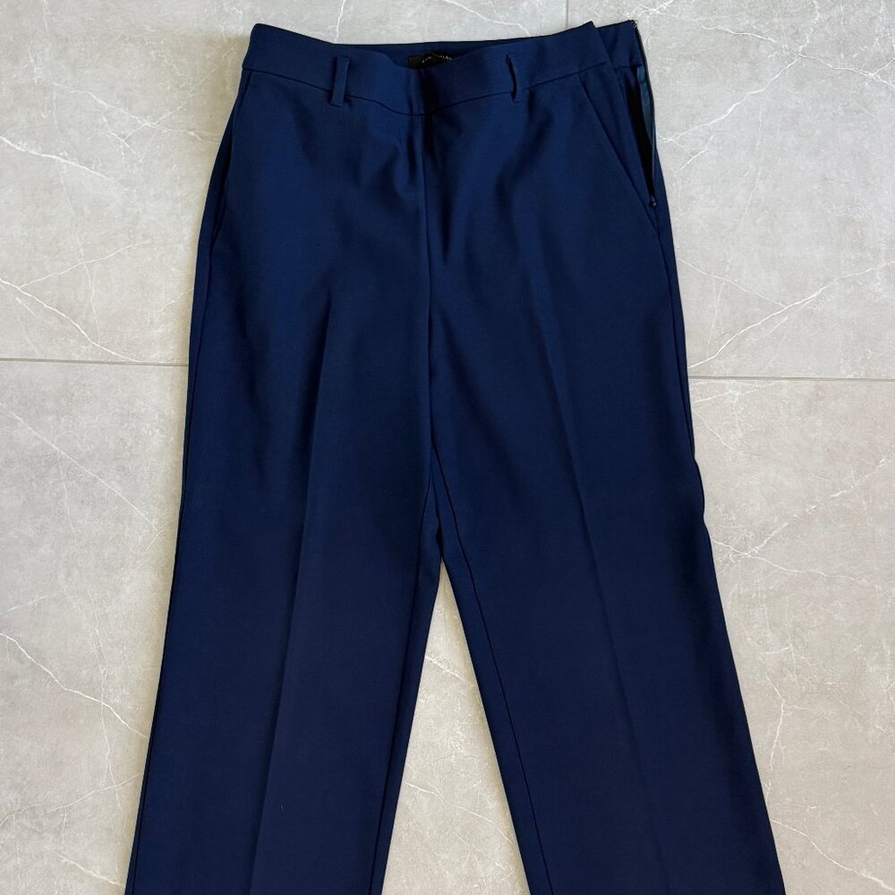 Ann Taylor, The Side-Zip Straight Pant in Bi-Stretch, Size 6, Blue